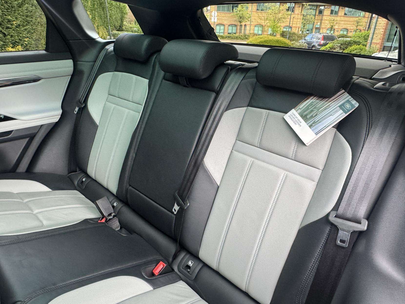2020 LAND ROVER RANGE ROVER EVOQUE 2020 LAND ROVER RANGE ROVER EVOQUE