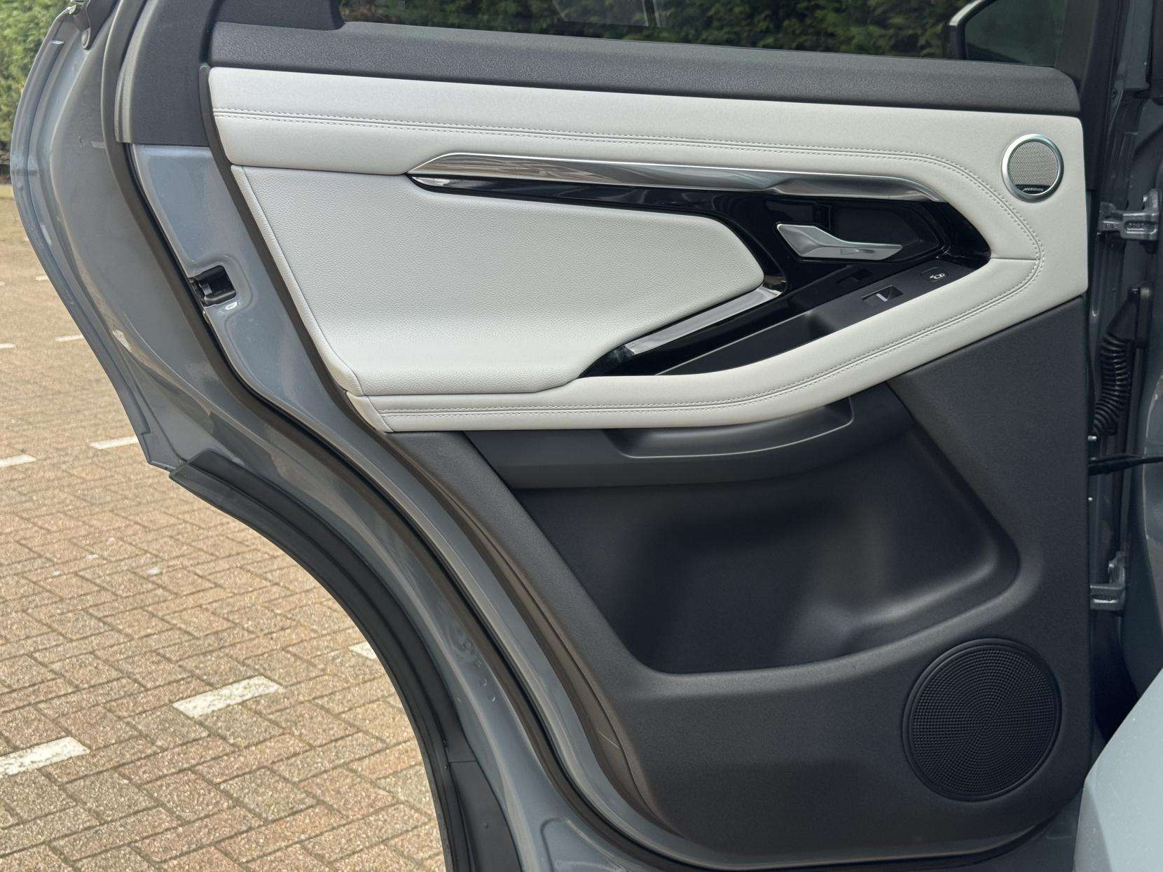 2020 LAND ROVER RANGE ROVER EVOQUE 2020 LAND ROVER RANGE ROVER EVOQUE