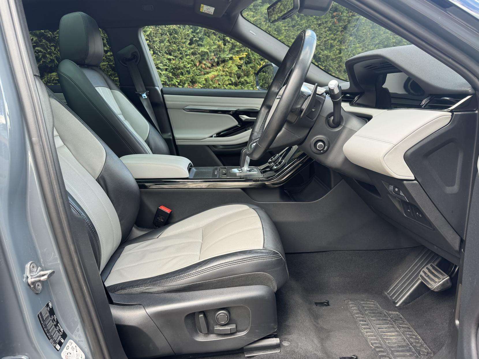 2020 LAND ROVER RANGE ROVER EVOQUE 2020 LAND ROVER RANGE ROVER EVOQUE