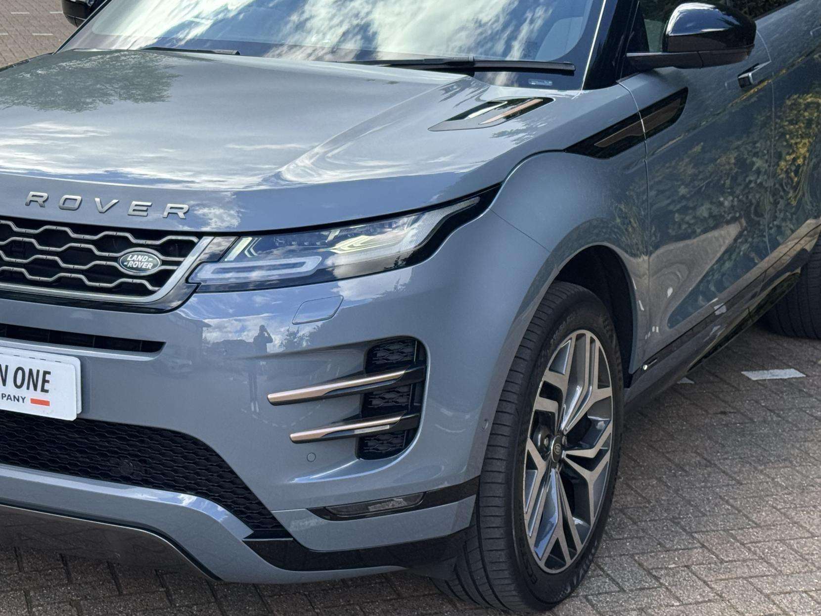 2020 LAND ROVER RANGE ROVER EVOQUE 2020 LAND ROVER RANGE ROVER EVOQUE