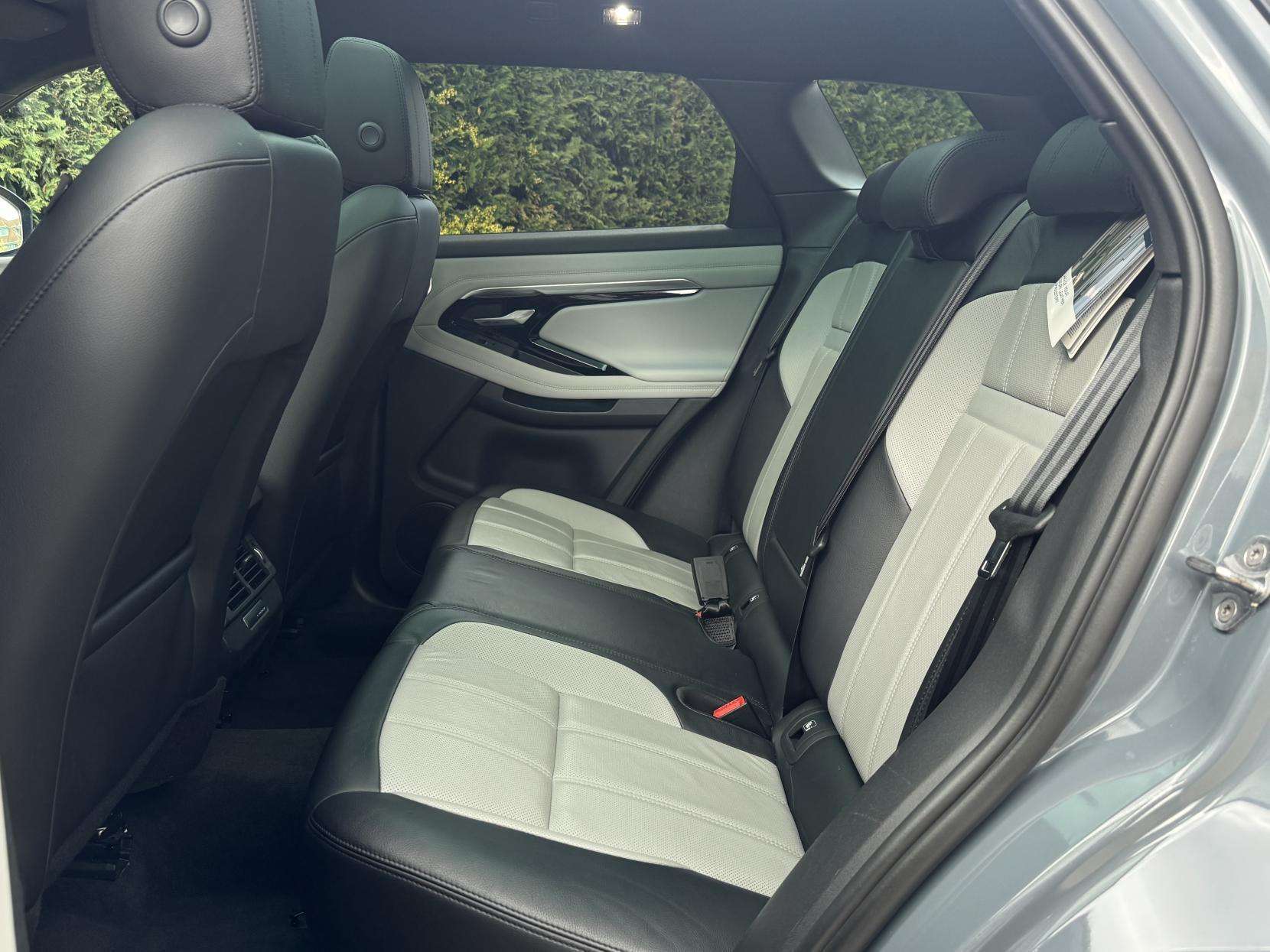 2020 LAND ROVER RANGE ROVER EVOQUE 2020 LAND ROVER RANGE ROVER EVOQUE