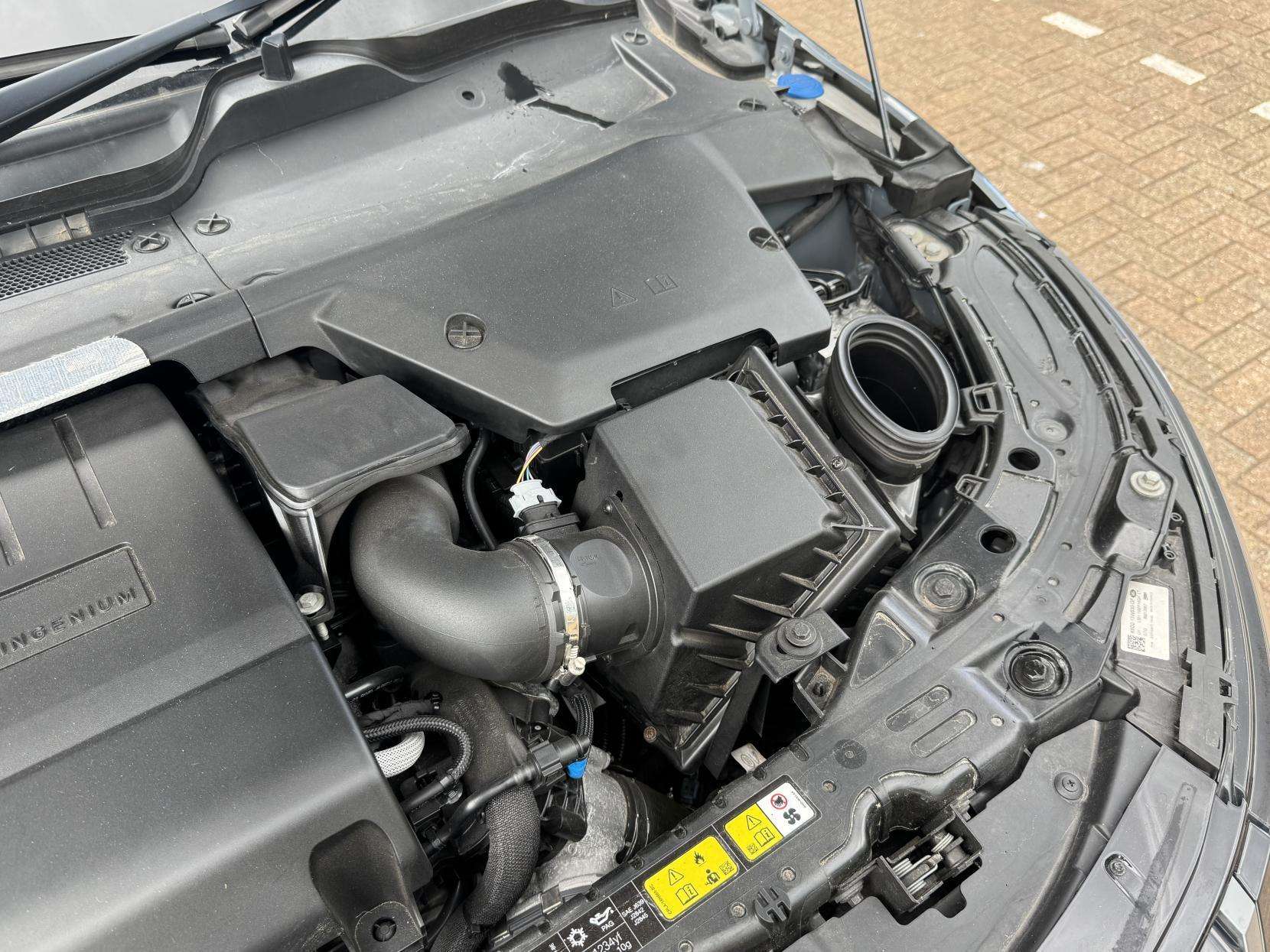 2020 LAND ROVER RANGE ROVER EVOQUE 2020 LAND ROVER RANGE ROVER EVOQUE