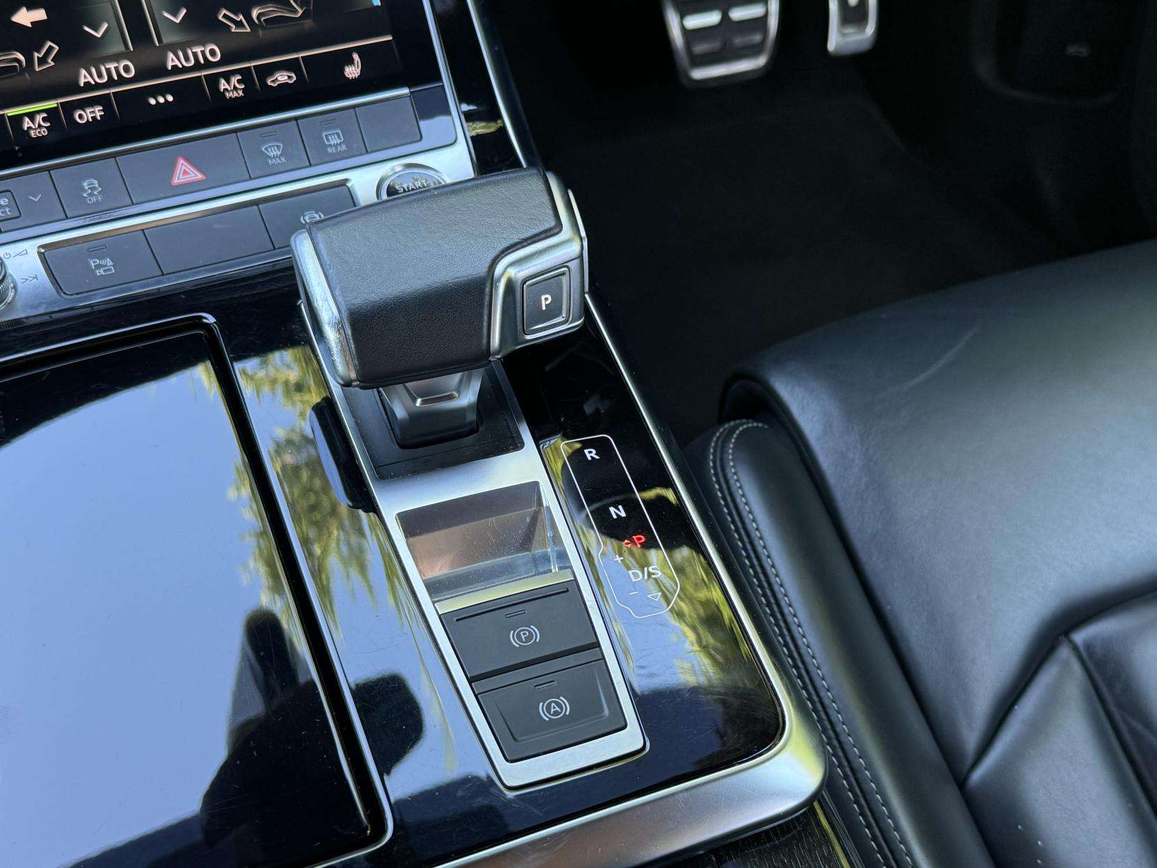 2022 AUDI Q7 2022 AUDI Q7