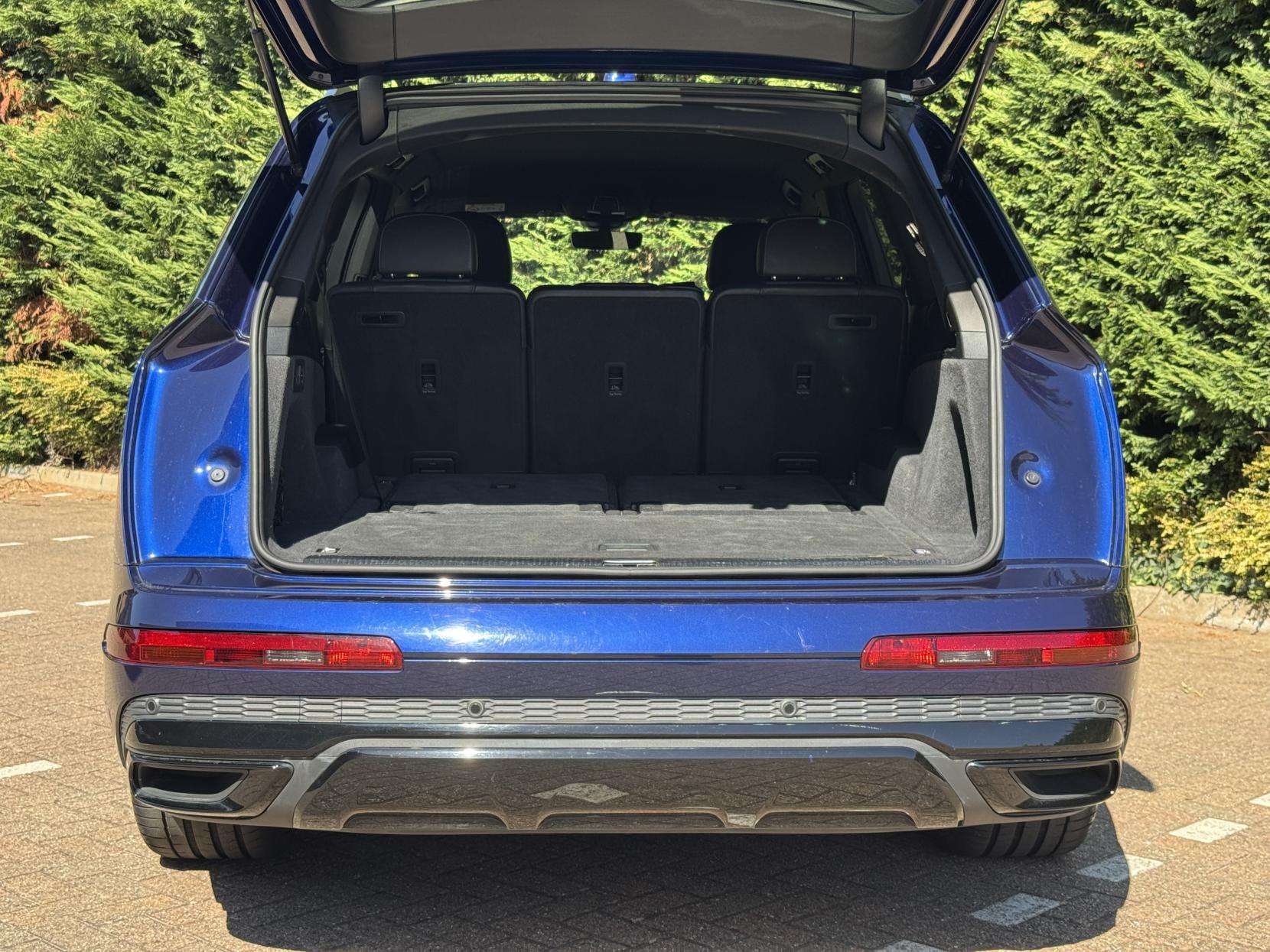 2022 AUDI Q7 2022 AUDI Q7