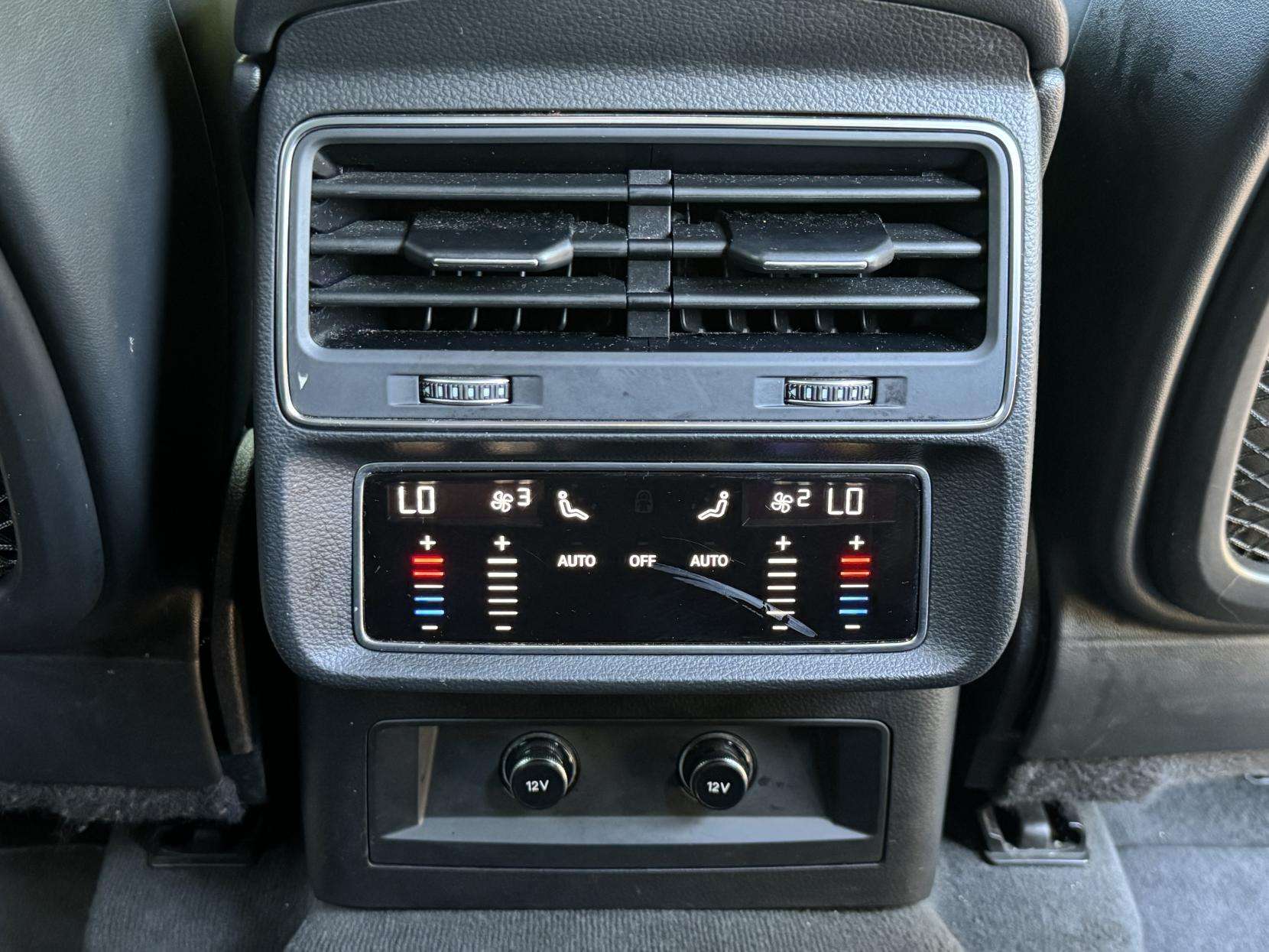 2022 AUDI Q7 2022 AUDI Q7