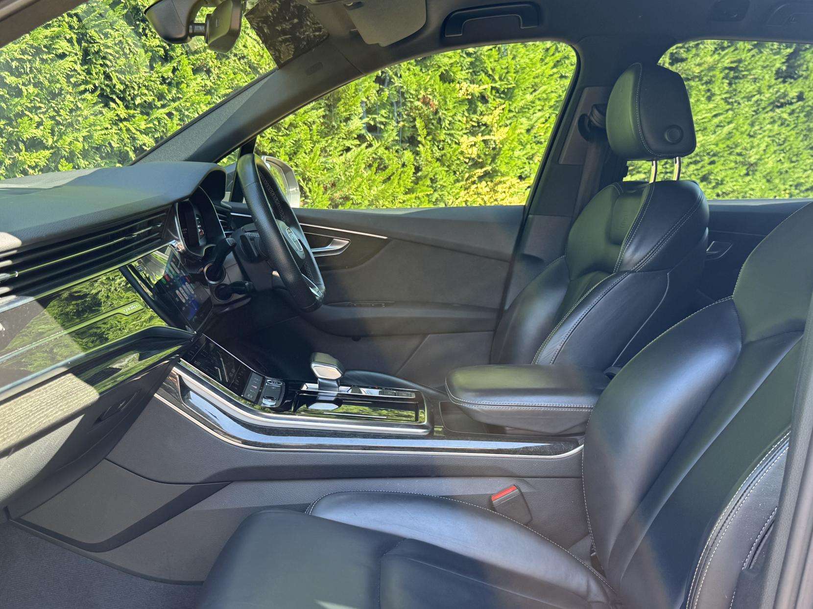 2022 AUDI Q7 2022 AUDI Q7