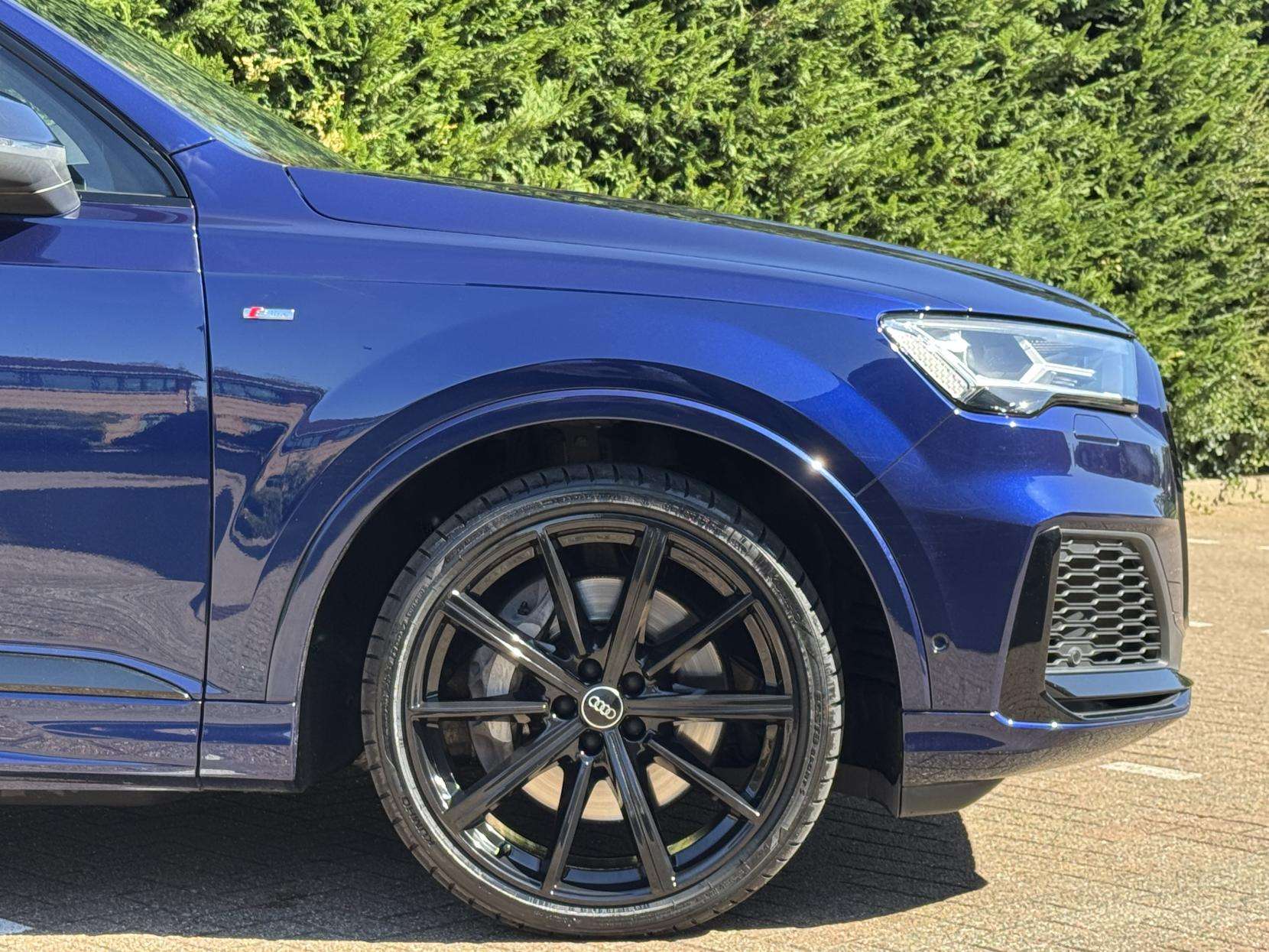 2022 AUDI Q7 2022 AUDI Q7