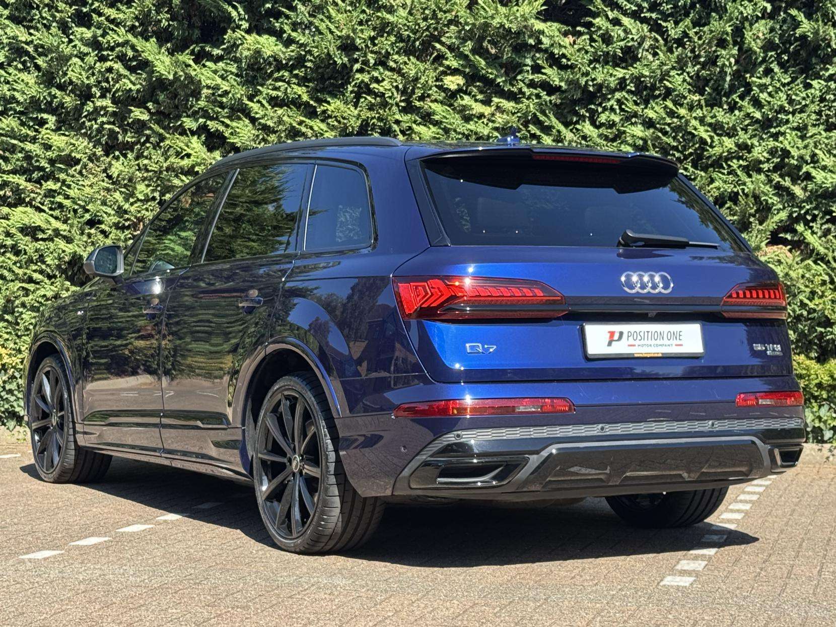2022 AUDI Q7 2022 AUDI Q7