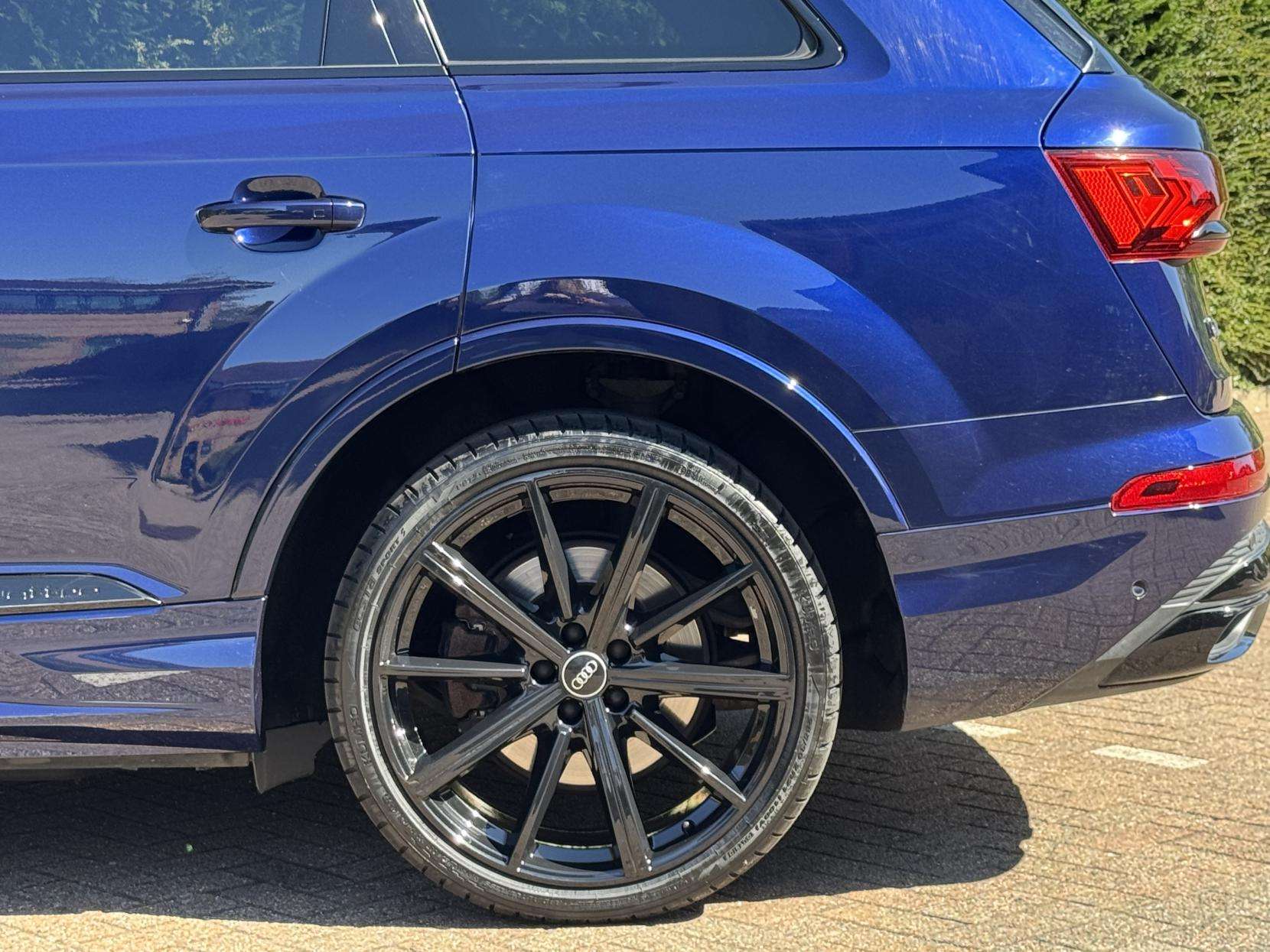 2022 AUDI Q7 2022 AUDI Q7