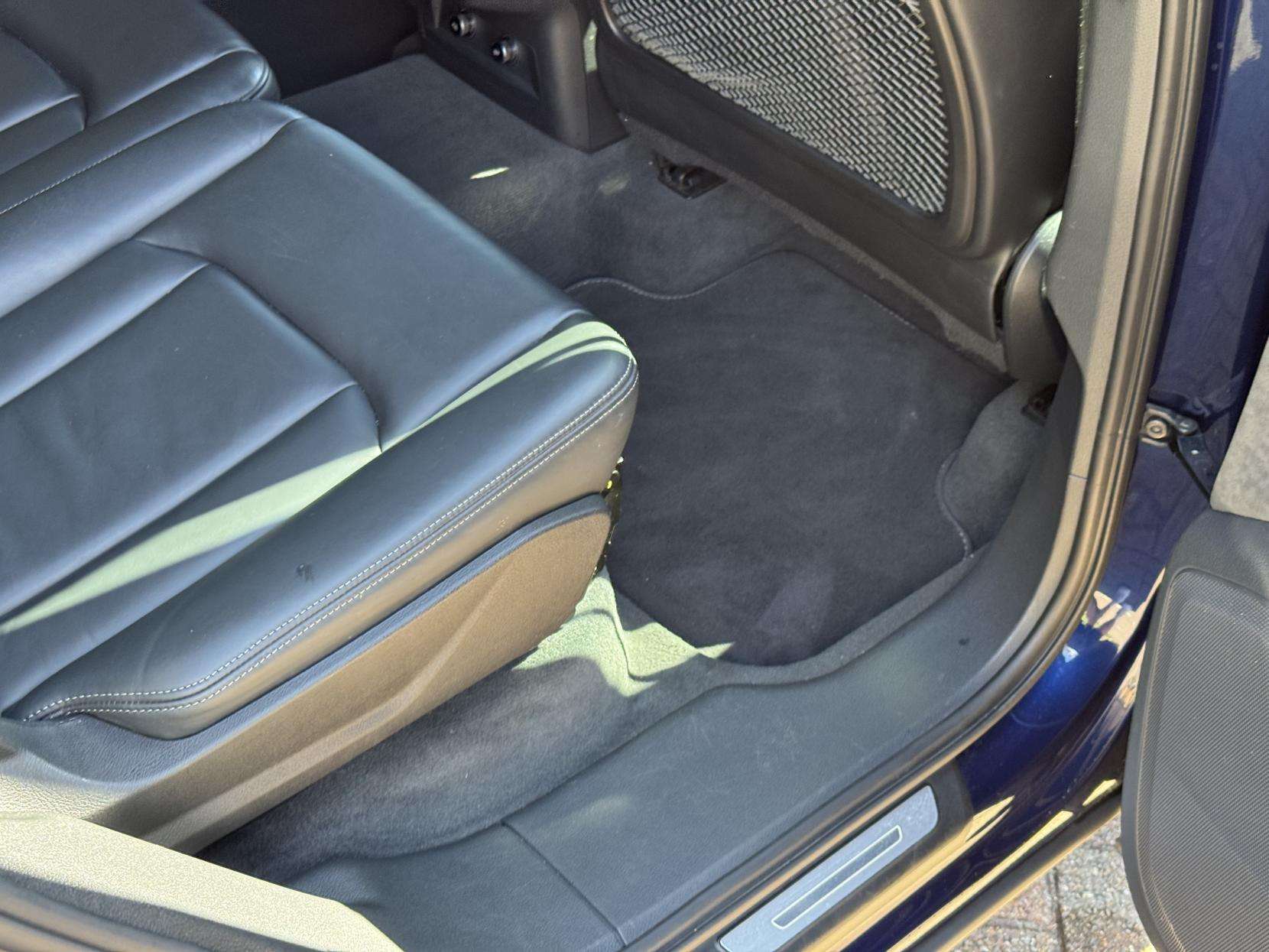 2022 AUDI Q7 2022 AUDI Q7