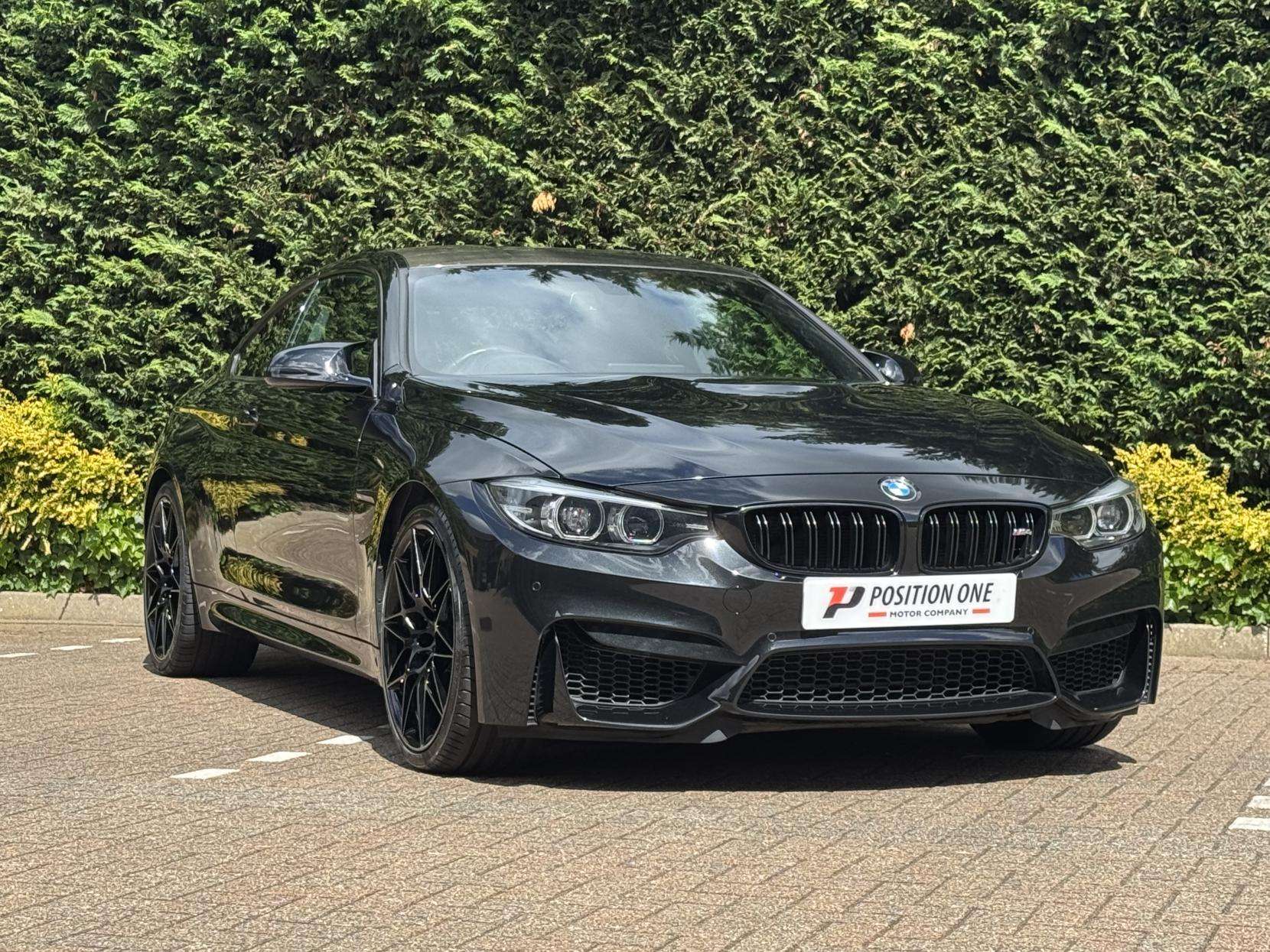 A 2019 BMW 4 SERIES M4 COMPETITION A 2019 BMW 4 SERIES M4 COMPETITION
