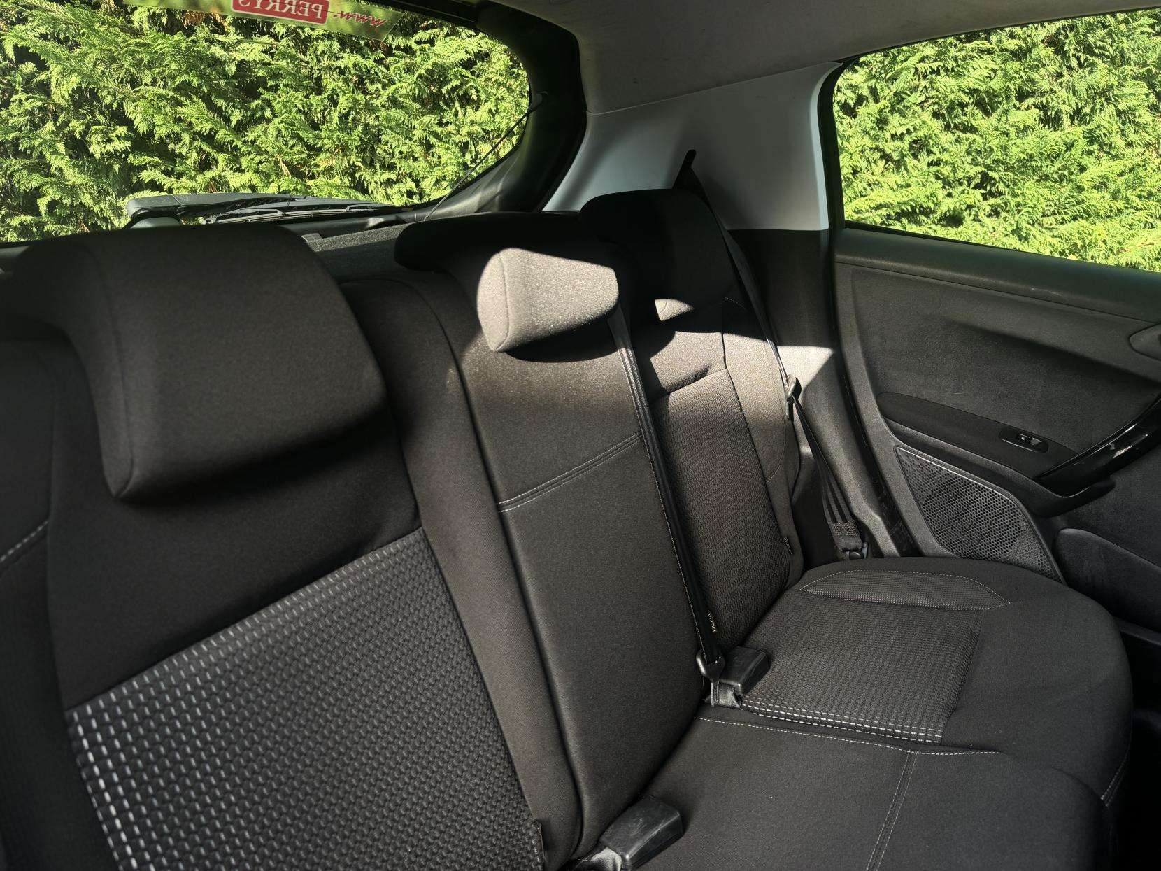 2019 PEUGEOT 208 2019 PEUGEOT 208