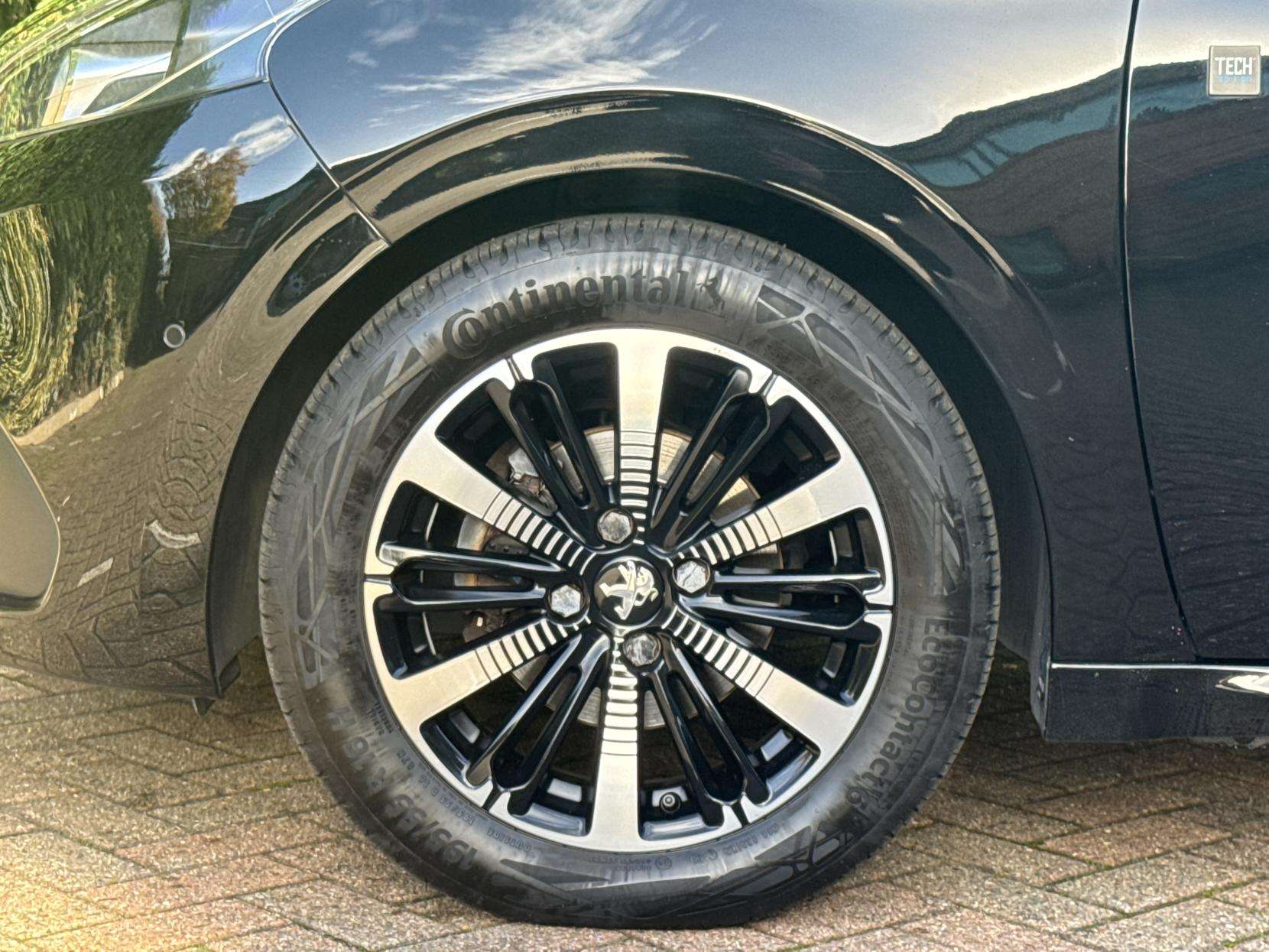 2019 PEUGEOT 208 2019 PEUGEOT 208