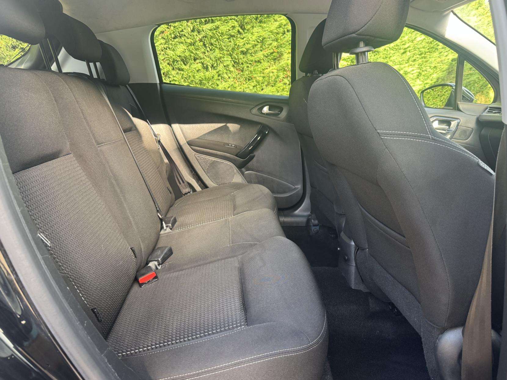 2019 PEUGEOT 208 2019 PEUGEOT 208