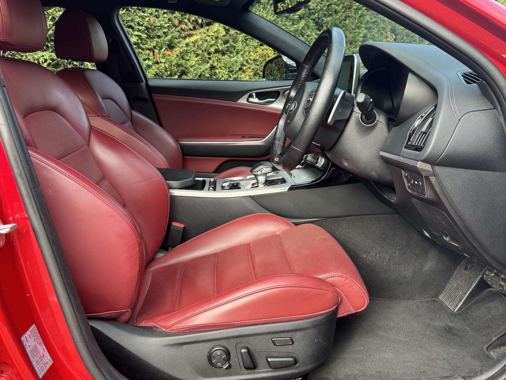 2018 KIA STINGER 2018 KIA STINGER