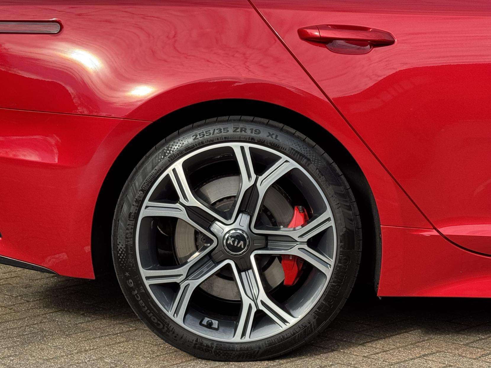 2018 KIA STINGER 2018 KIA STINGER