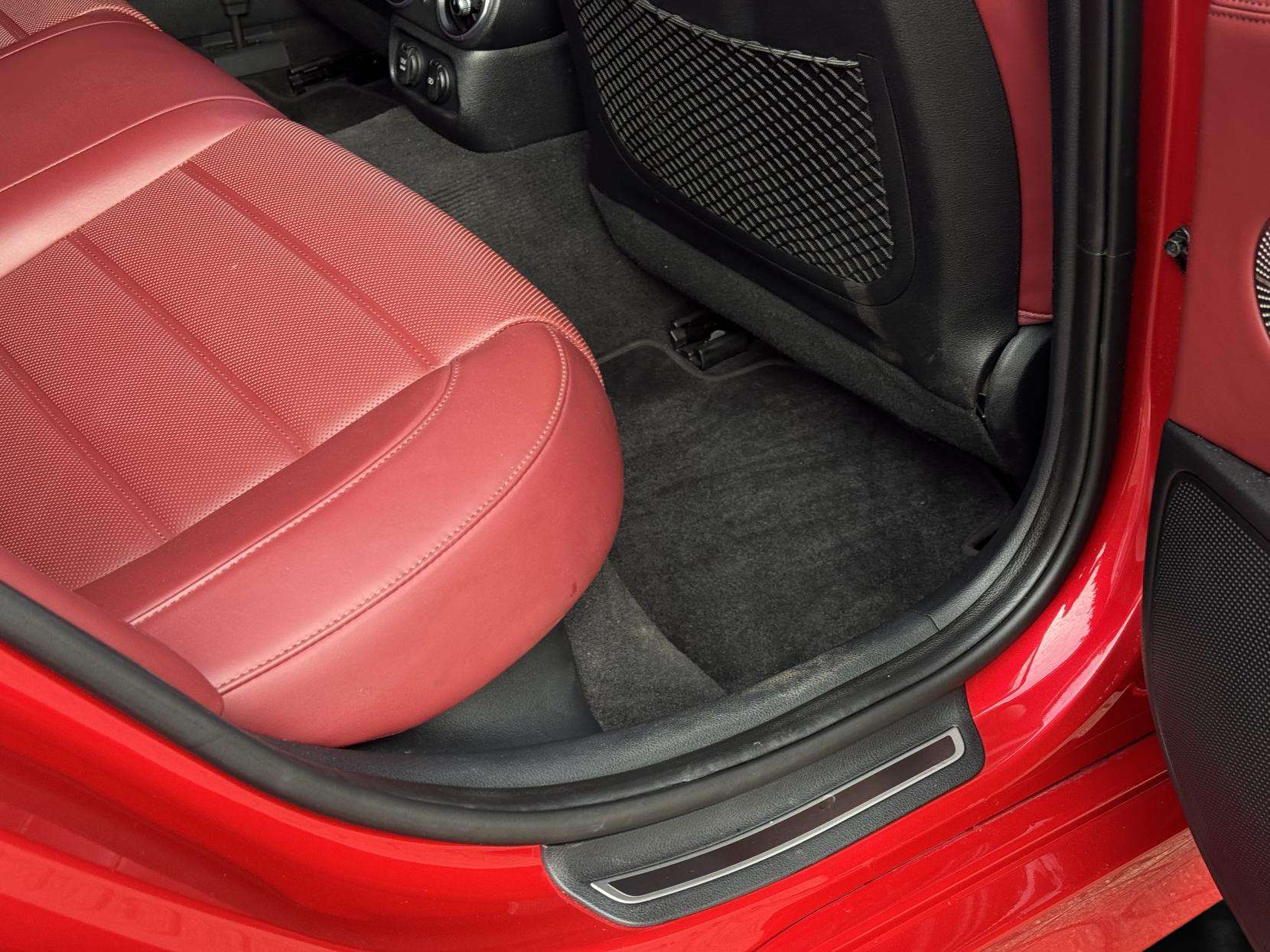 2018 KIA STINGER 2018 KIA STINGER