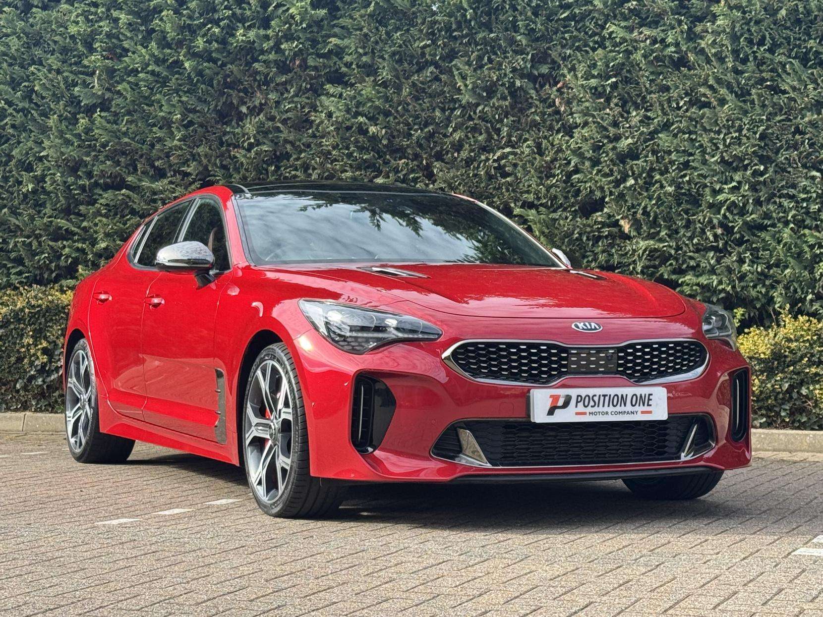 A 2018 KIA STINGER 3.3 T-GDi V6 GT S Gran Turismo 5dr Petrol Auto Euro 6 (s/s) (365 bhp) A 2018 KIA STINGER 3.3 T-GDi V6 GT S Gran Turismo 5dr Petrol Auto Euro 6 (s/s) (365 bhp)