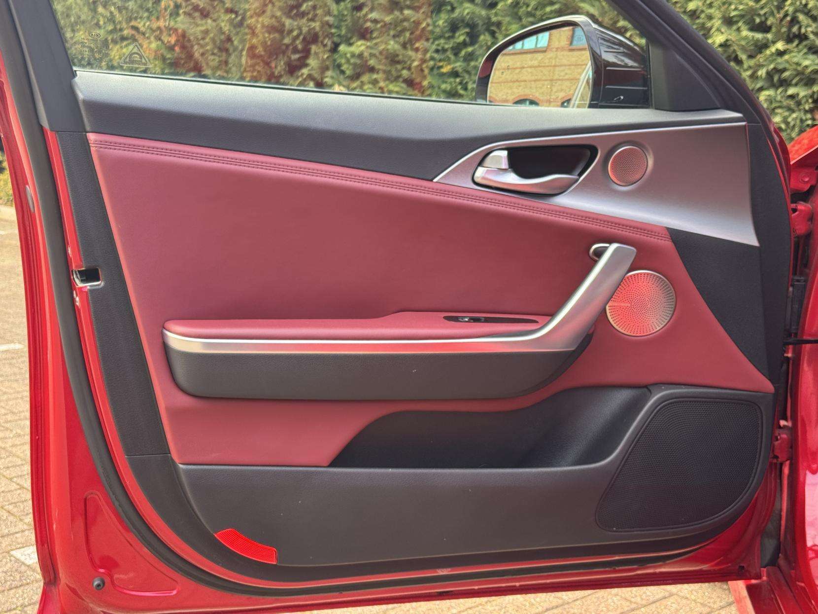 2018 KIA STINGER 2018 KIA STINGER