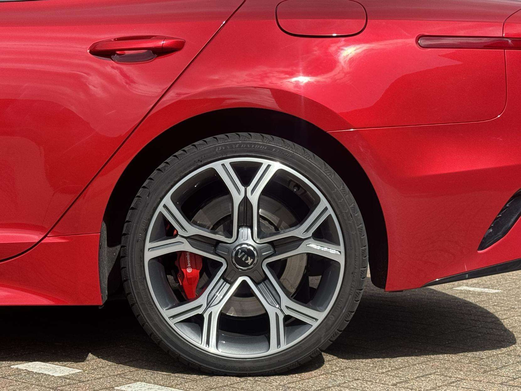 2018 KIA STINGER 2018 KIA STINGER