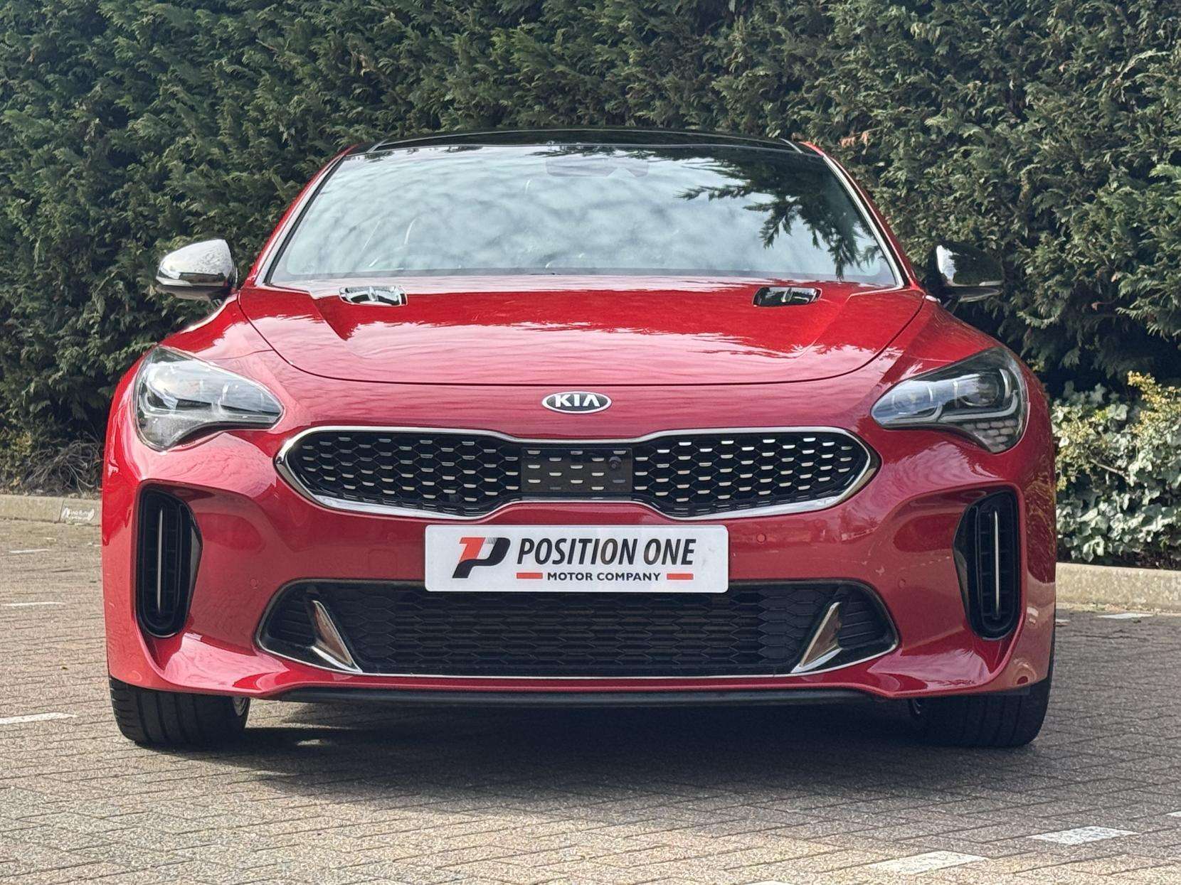 A 2018 KIA STINGER 3.3 T-GDi V6 GT S Gran Turismo 5dr Petrol Auto Euro 6 (s/s) (365 bhp) A 2018 KIA STINGER 3.3 T-GDi V6 GT S Gran Turismo 5dr Petrol Auto Euro 6 (s/s) (365 bhp)