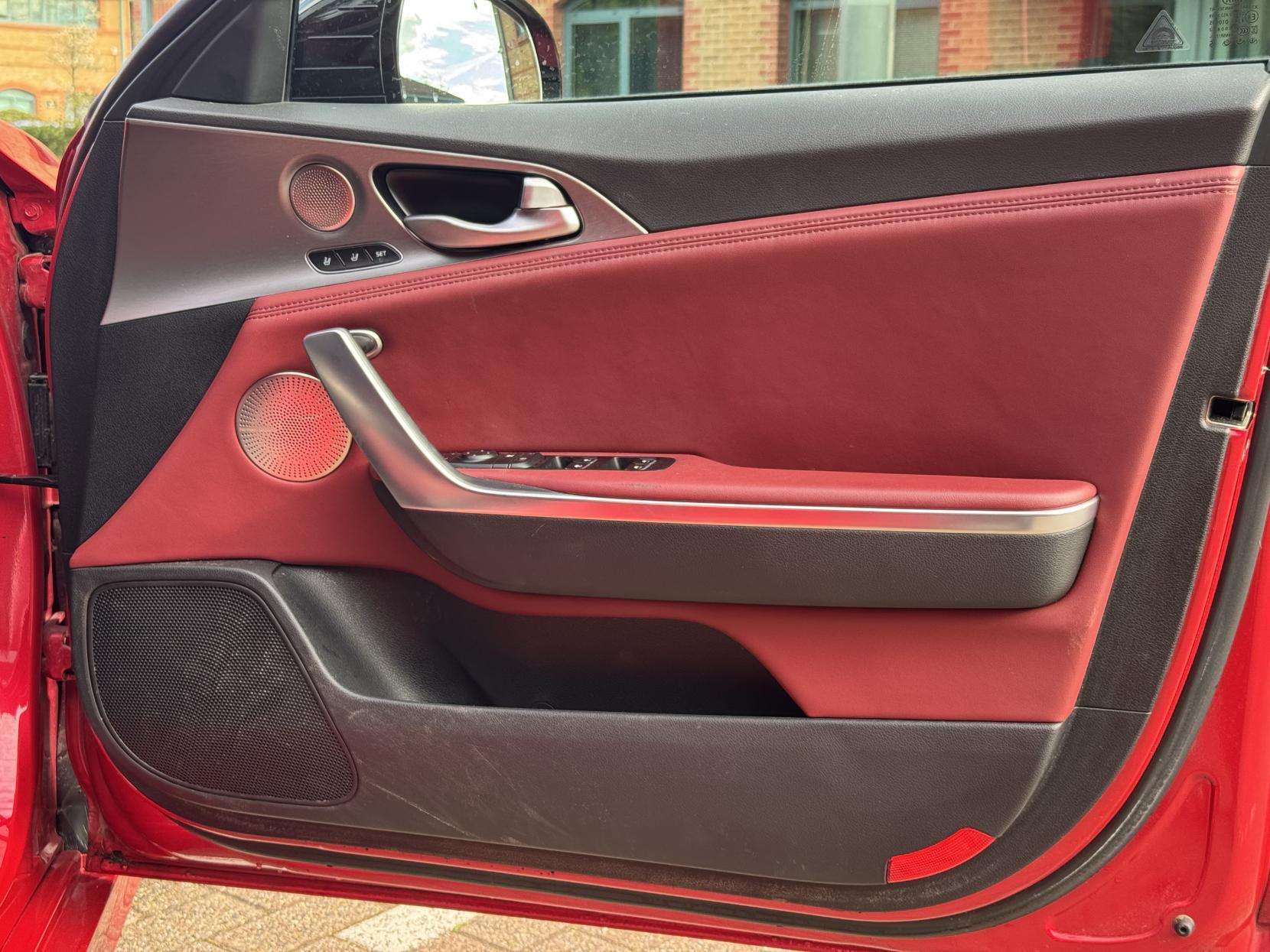 2018 KIA STINGER 2018 KIA STINGER