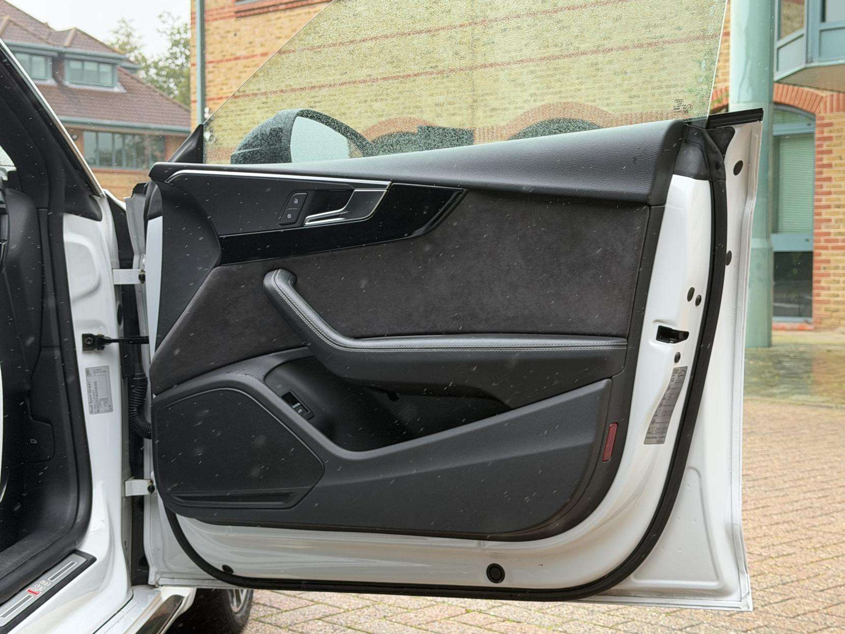 2019 AUDI RS5 2019 AUDI RS5