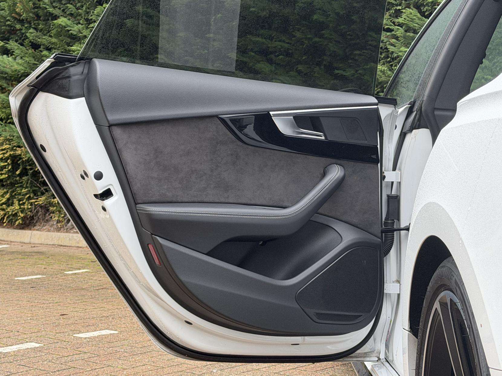 2019 AUDI RS5 2019 AUDI RS5