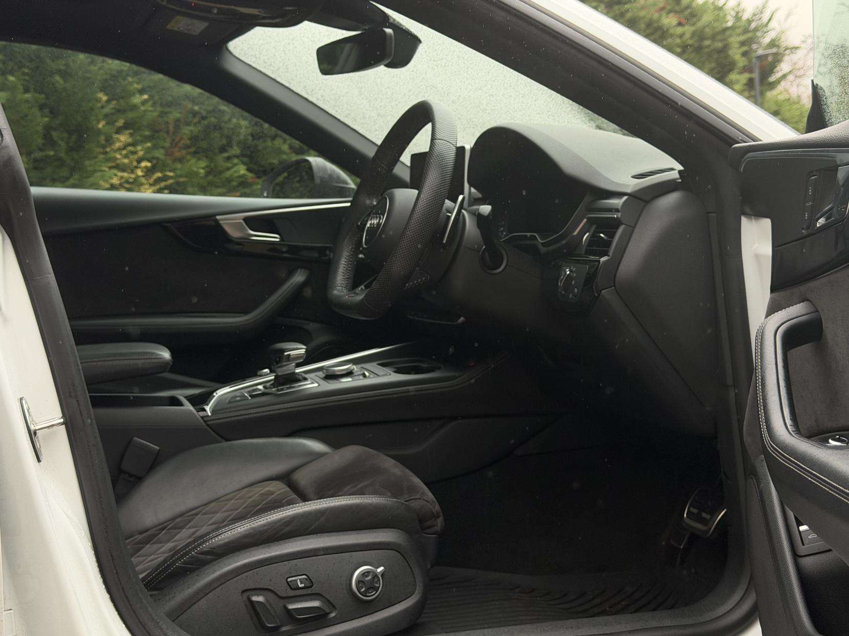 2019 AUDI RS5 2019 AUDI RS5