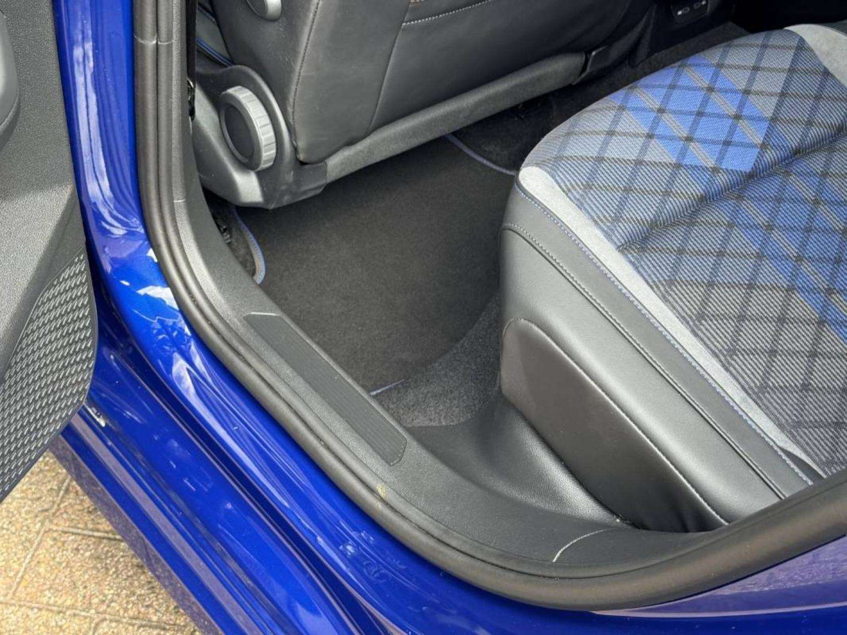 2024 VOLKSWAGEN GOLF 2024 VOLKSWAGEN GOLF