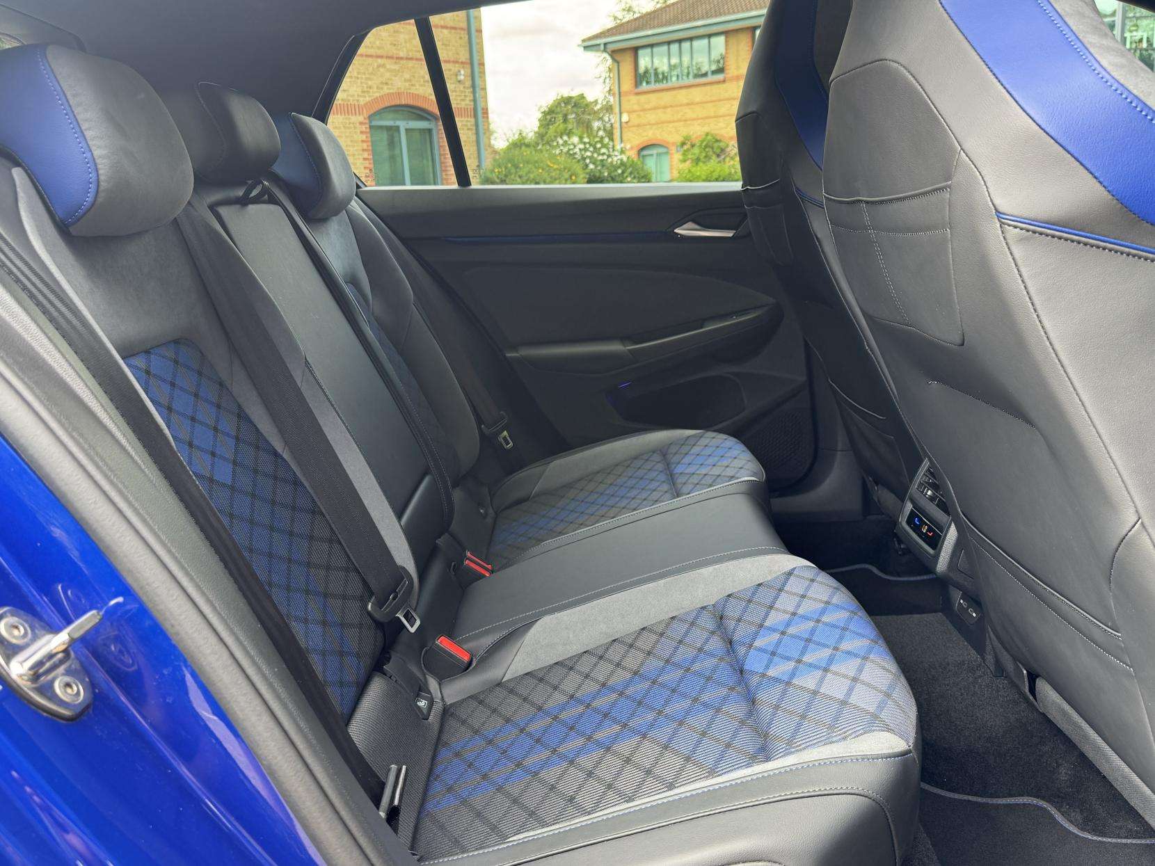 2024 VOLKSWAGEN GOLF 2024 VOLKSWAGEN GOLF