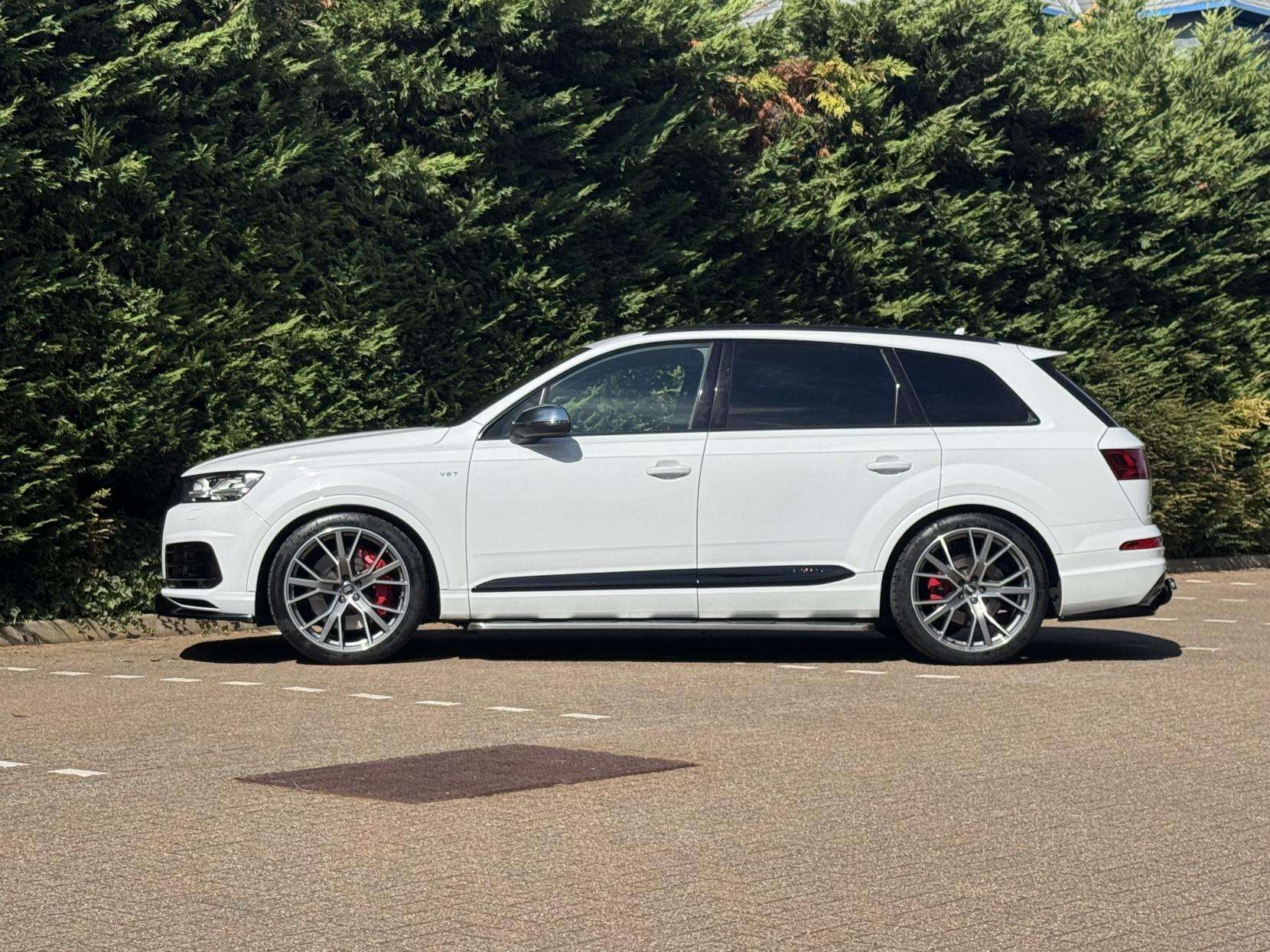 2018 AUDI SQ7 2018 AUDI SQ7