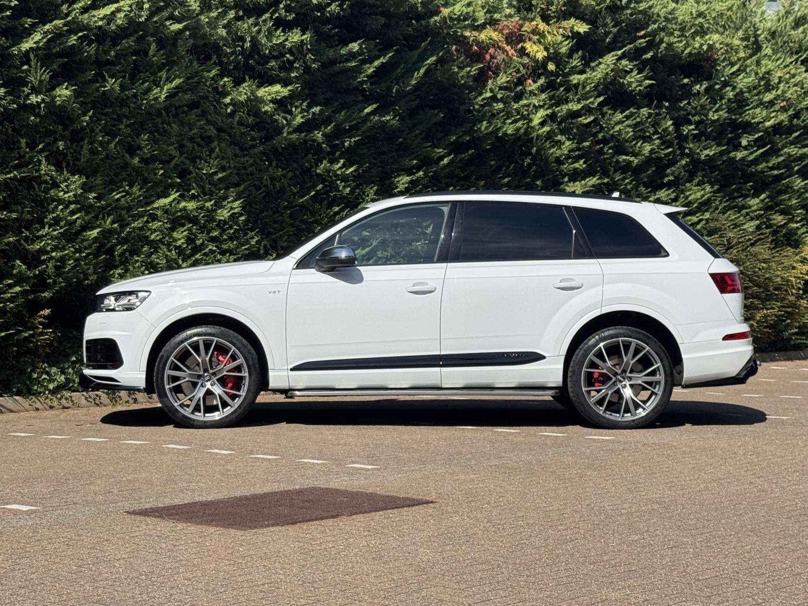 2018 AUDI SQ7 2018 AUDI SQ7