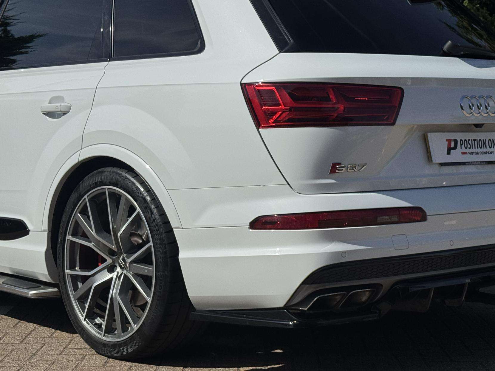 2018 AUDI SQ7 2018 AUDI SQ7