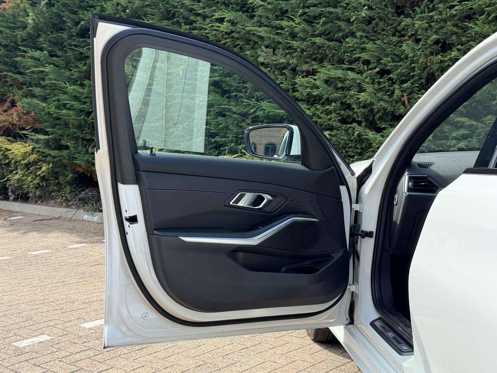 2021 BMW 3 SERIES 2021 BMW 3 SERIES