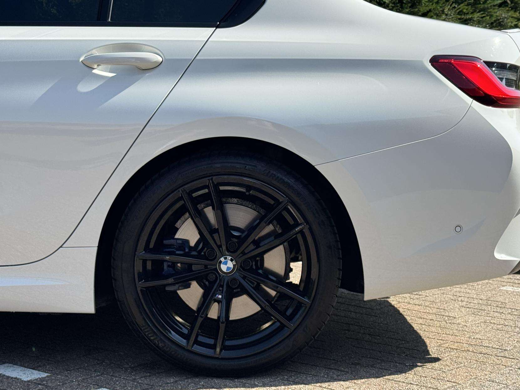2021 BMW 3 SERIES 2021 BMW 3 SERIES
