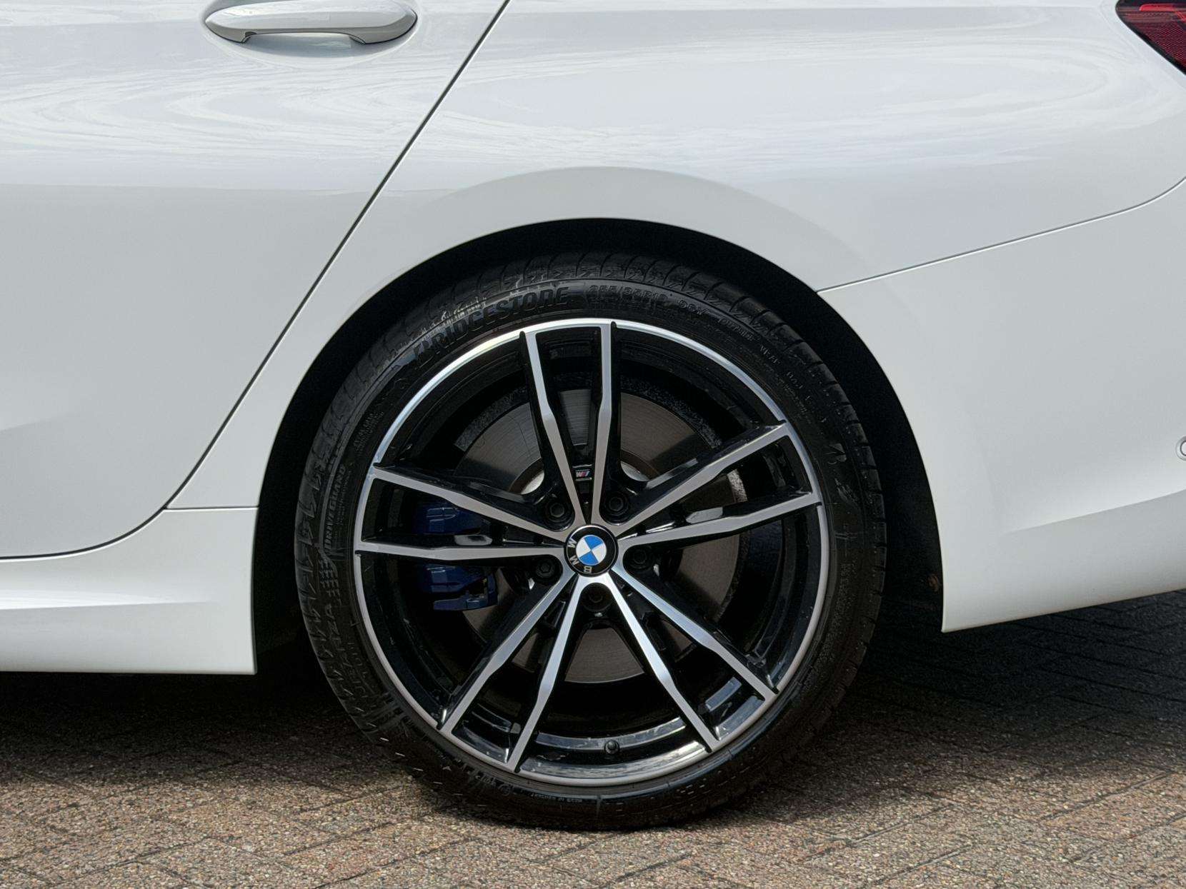 2021 BMW 3 SERIES 2021 BMW 3 SERIES