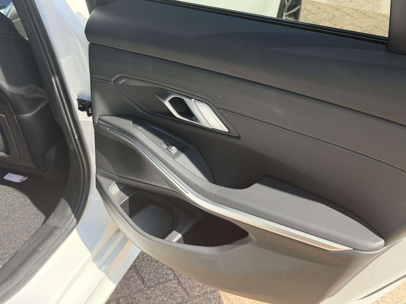 2021 BMW 3 SERIES 2021 BMW 3 SERIES