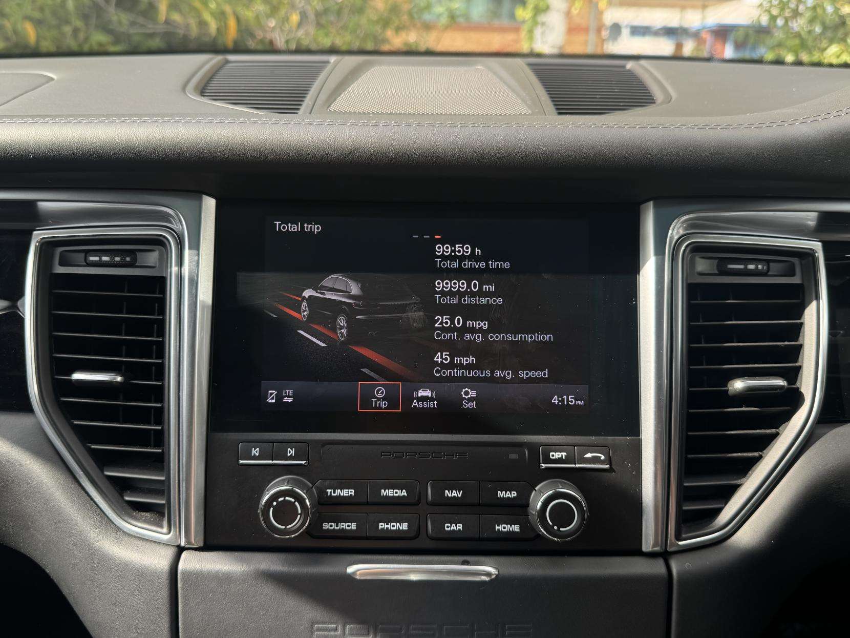 2018 PORSCHE MACAN 2018 PORSCHE MACAN