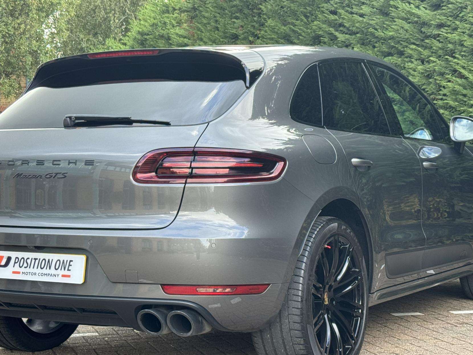 2018 PORSCHE MACAN 2018 PORSCHE MACAN