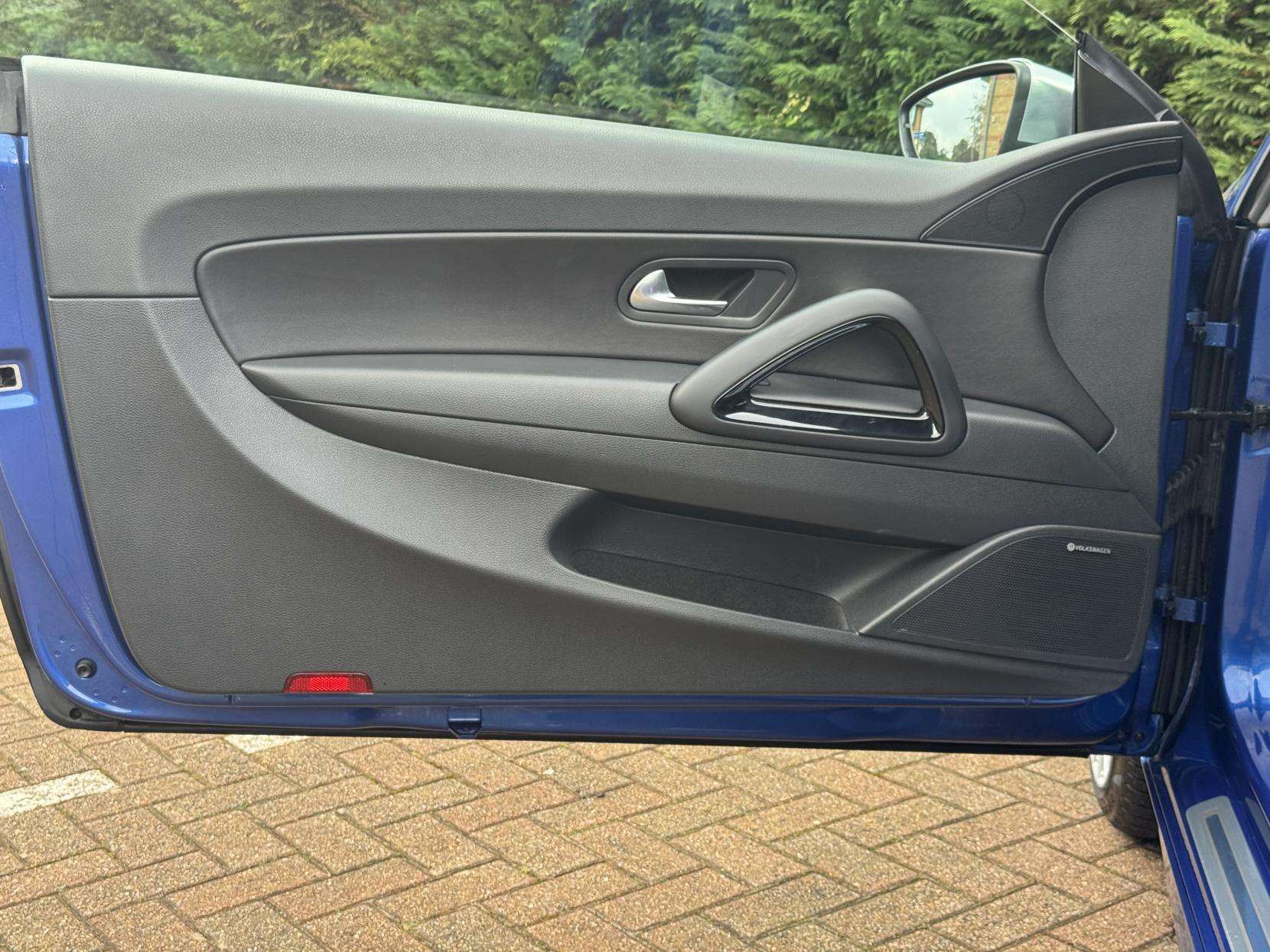 2017 VOLKSWAGEN SCIROCCO 2017 VOLKSWAGEN SCIROCCO