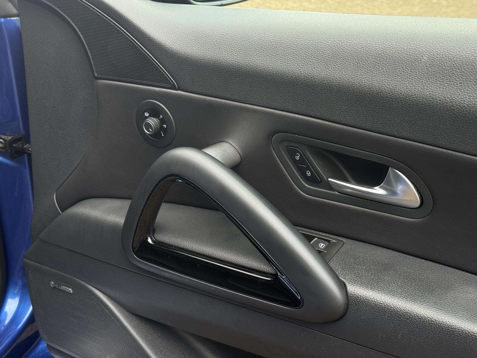 2017 VOLKSWAGEN SCIROCCO 2017 VOLKSWAGEN SCIROCCO