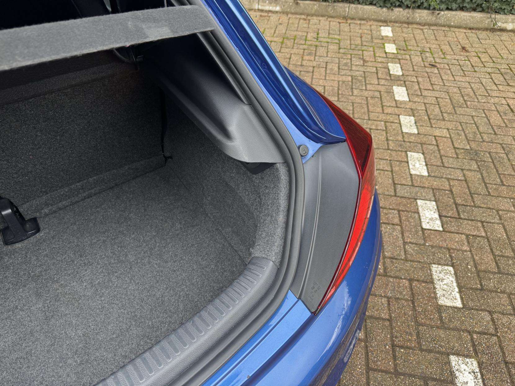 2017 VOLKSWAGEN SCIROCCO 2017 VOLKSWAGEN SCIROCCO