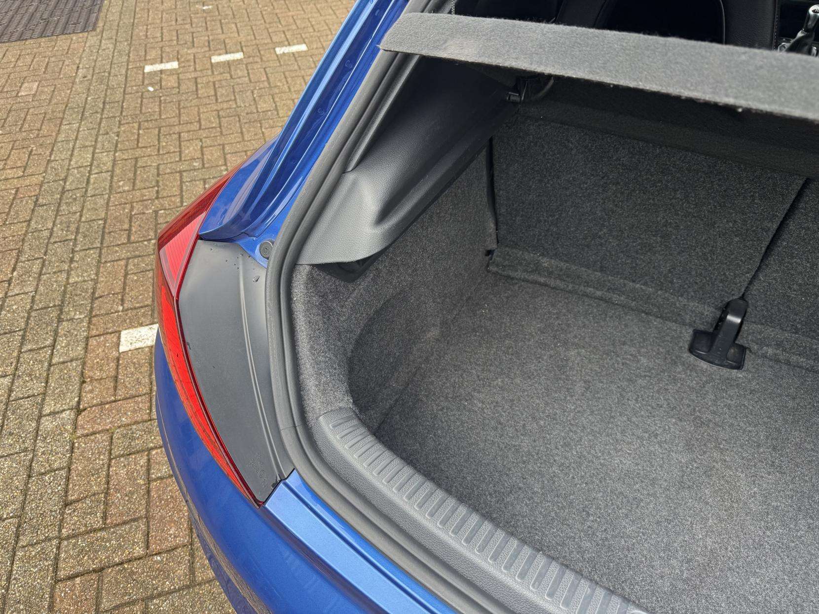 2017 VOLKSWAGEN SCIROCCO 2017 VOLKSWAGEN SCIROCCO