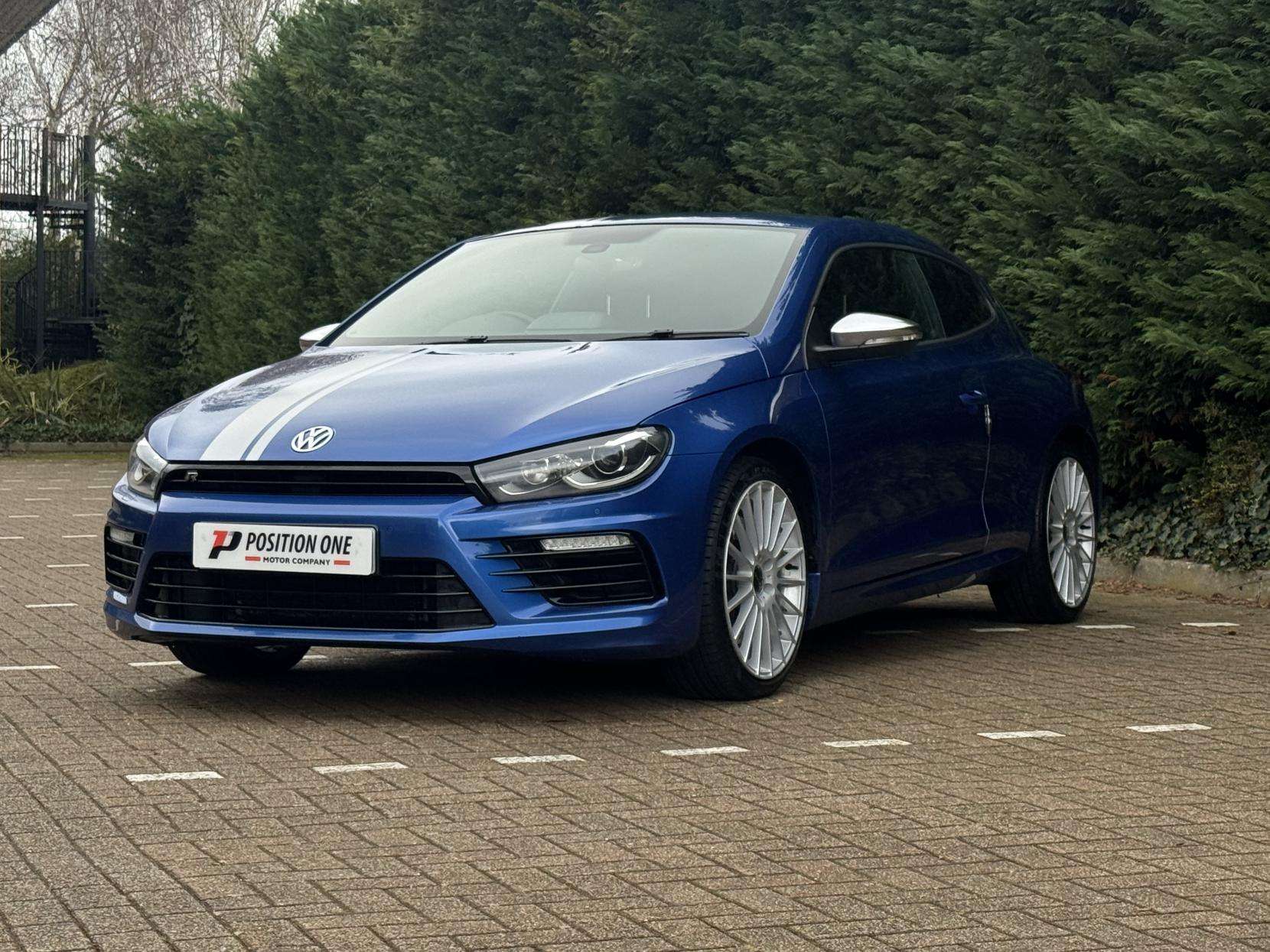 A 2017 VOLKSWAGEN SCIROCCO 2.0 TSI R Hatchback 3dr Petrol Manual Euro 6 (s/s) (280 ps) A 2017 VOLKSWAGEN SCIROCCO 2.0 TSI R Hatchback 3dr Petrol Manual Euro 6 (s/s) (280 ps)