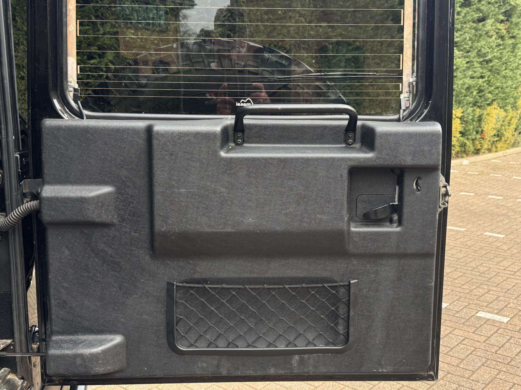 2009 LAND ROVER DEFENDER 90 2009 LAND ROVER DEFENDER 90