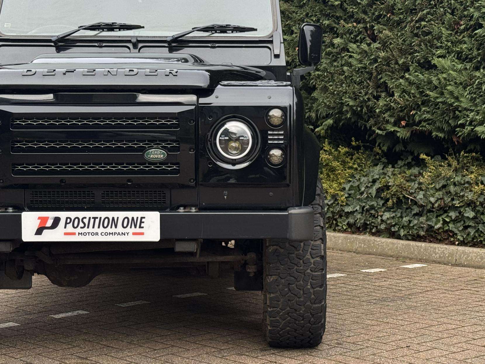2009 LAND ROVER DEFENDER 90 2009 LAND ROVER DEFENDER 90