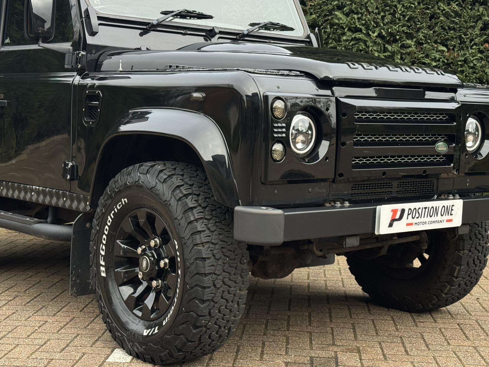 2009 LAND ROVER DEFENDER 90 2009 LAND ROVER DEFENDER 90