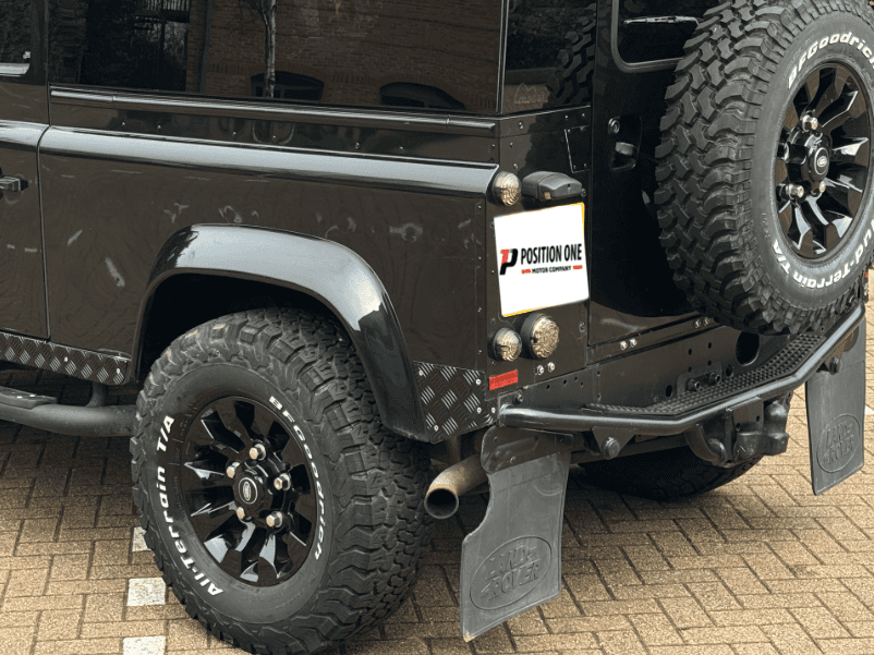 2009 LAND ROVER DEFENDER 90 2009 LAND ROVER DEFENDER 90