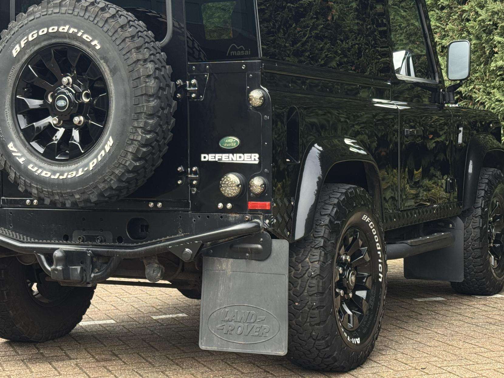 2009 LAND ROVER DEFENDER 90 2009 LAND ROVER DEFENDER 90